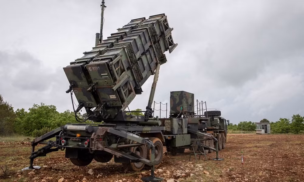 so sanh kho vu khi cua israel va luc luong hezbollah tai lebanon hinh 2