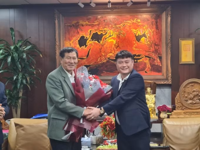 trung tuong pham tuan tin tuong vao giac mo bay vu tru cua bau thuy va thaispace hinh 2