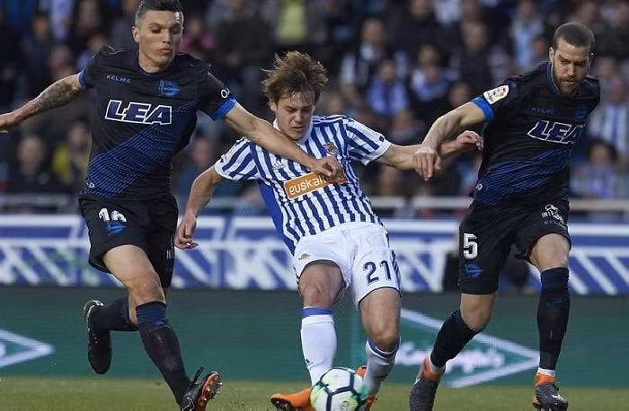 nhan dinh tran alaves vs sociedad 0h30 ngay 3 1 hinh 1