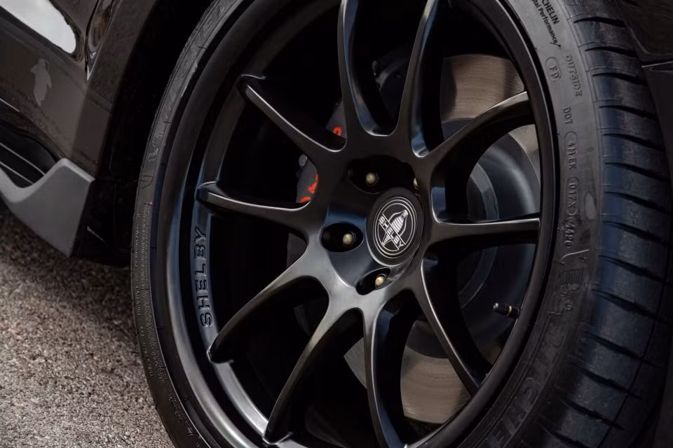 phien ban dac biet cua ford mustang chi duoc san xuat 100 chiec hinh 6