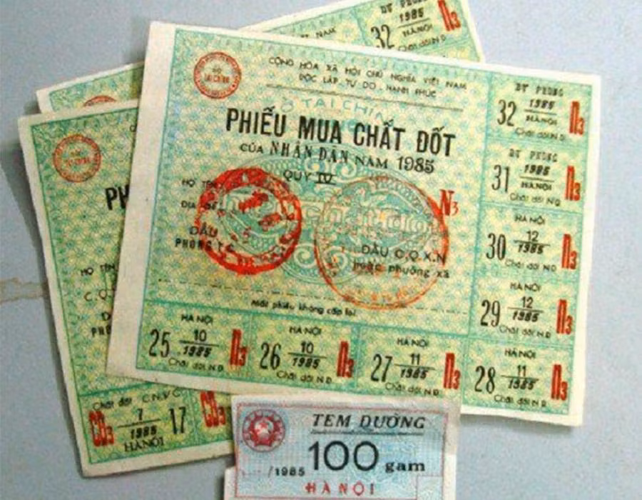 1491676094-chum-anh-tem-phieu-xep-hang-thoi-bao-cap-anh-3.webp