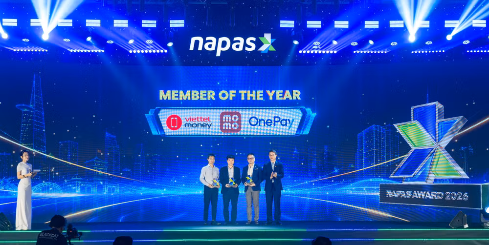 Giải thưởng Member of the Year 2026 được trao cho MoMo (Diamond), Viettel (Platinum), OnePay (Gold).