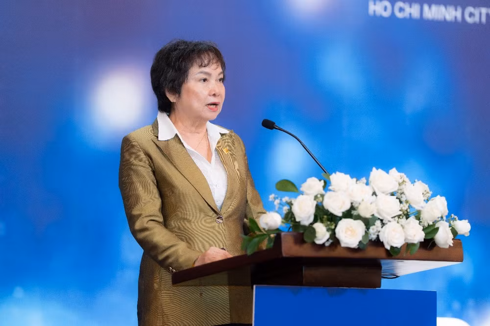 Chủ tịch HĐQT PNJ Cao Thị Ngọc Dung