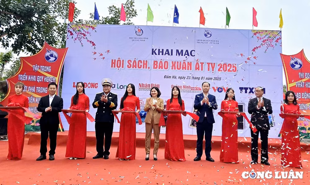 quang ninh soi noi hoi bao xuan at ty huyen dam ha nam 2025 hinh 3