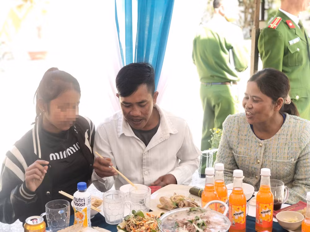 gia lai bua com doan vien dac biet va uoc mong ngay doan tu hinh 4