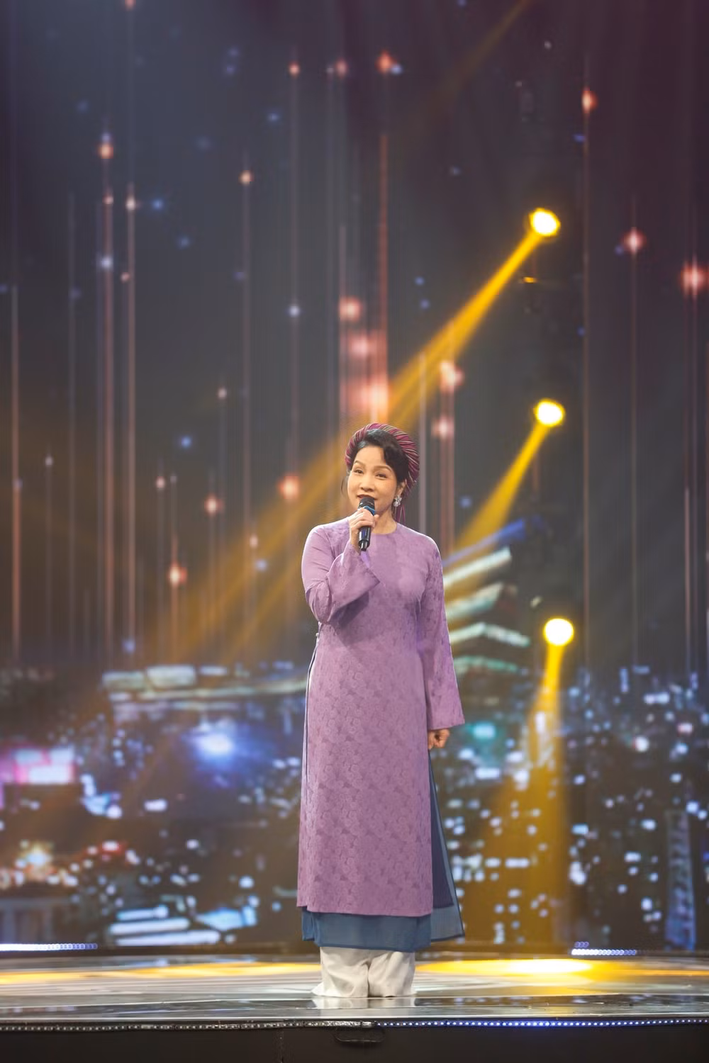 dan nghe si noi tieng tham du chuong trinh tet cam hung bat tan hinh 3
