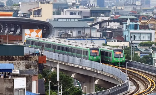 2 tuyen tau dien ha noi chay xuyen giao thua tet at ty hinh 1