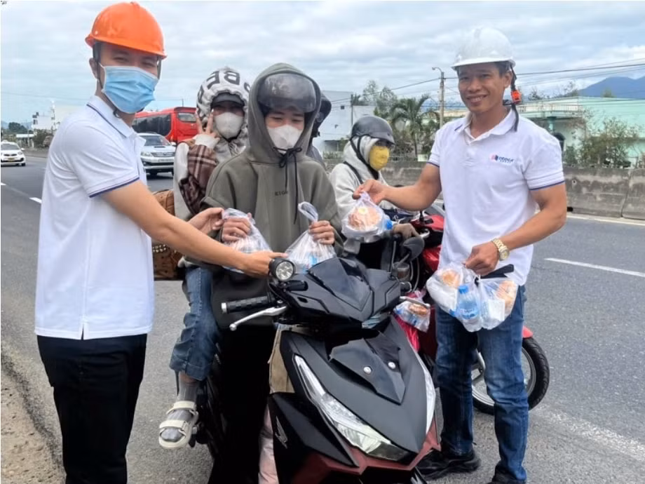 hanh trinh tet am ap cua nguoi deo ca hinh 6