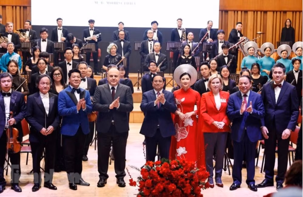 chuong trinh nghe thuat dac biet ky niem 75 nam quan he ngoai giao viet nam nga hinh 1