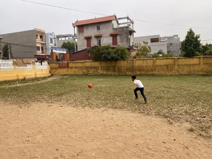 Tiến Anh tích cực tham gia các hoạt động thể chất rất. Ảnh: Thủy Tiên