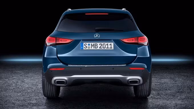 welovecar-mercedes-benz-gla-2020-blue-7