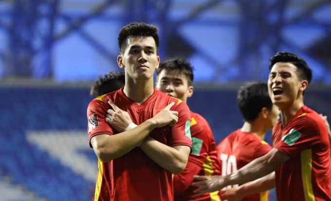 Đội tuyển bóng đá nam quốc gia Việt Nam có chiến thắng giòn giã 4-0 trước Indonesia tại Vòng loại World Cup 2022. (Ảnh T.L)