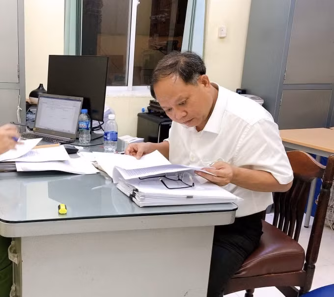 Ông Tất Thành Cang tại cơ quan điều tra.