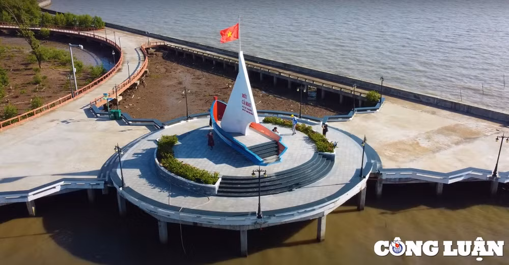 kham pha dat mui ca mau diem hen cuc nam cua to quoc hinh 1