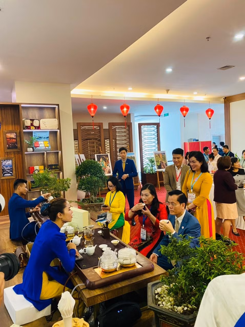 tra viet ket noi giao thuong van hoa viet nhat hinh 3