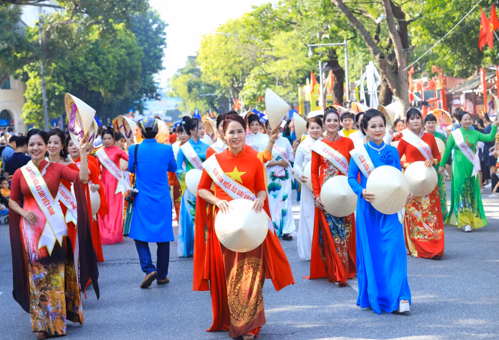 tung bung su kien carnaval thu ha noi nam 2023 hinh 6