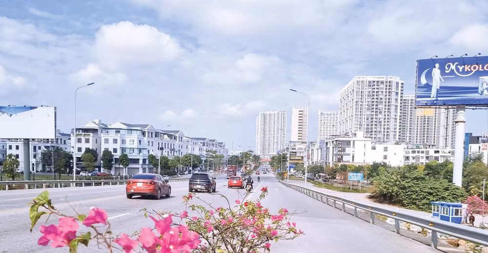 hai phong di dau ca nuoc trong su nghiep cong nghiep hoa hien dai hoa hinh 1