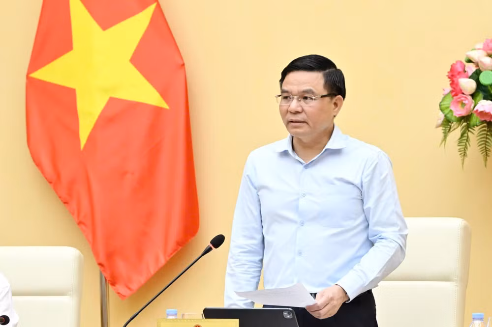 le-manh-hung-1.jpg