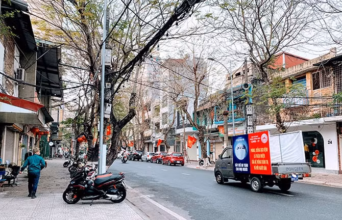 Cách ly xã hội thành phố Vĩnh Yên, tỉnh Vĩnh Phúc 15 ngày. Ảnh: Bích Phượng