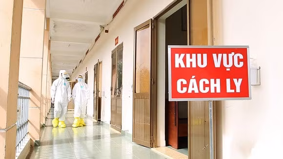14 người ở Bệnh viện Bệnh Nhiệt đới Trung ương dương tính Covid-19. Ảnh: TL