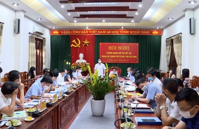 Đoàn công tác Trung ương do đồng chí Trần Anh Tuấn, Thứ trưởng Bộ Nội vụ làm Trưởng đoàn có buổi làm việc với tỉnh Bắc Ninh về thẩm định hồ sơ Đề án thành lập thành phố Từ Sơn thuộc tỉnh Bắc Ninh