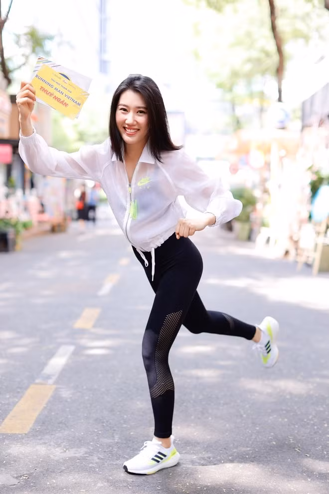 Thúy Ngân cho biết, cô hoàn toàn tự tin vào sự mạnh mẽ của bản thân.