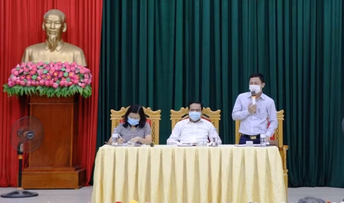 Lãnh đạo UBND tỉnh Hà Tĩnh chủ trì họp khẩn