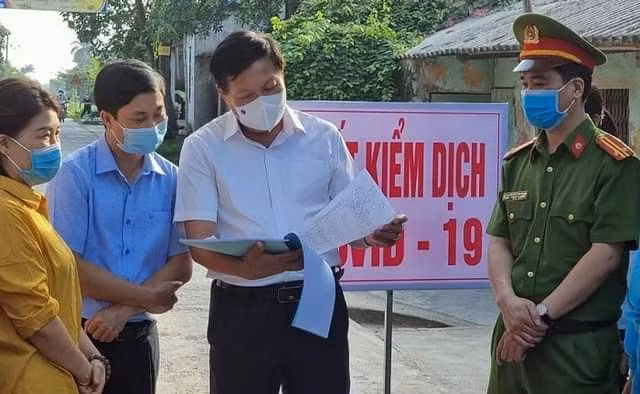 Chốt kiểm dịch tại thông Hoàng Xá.