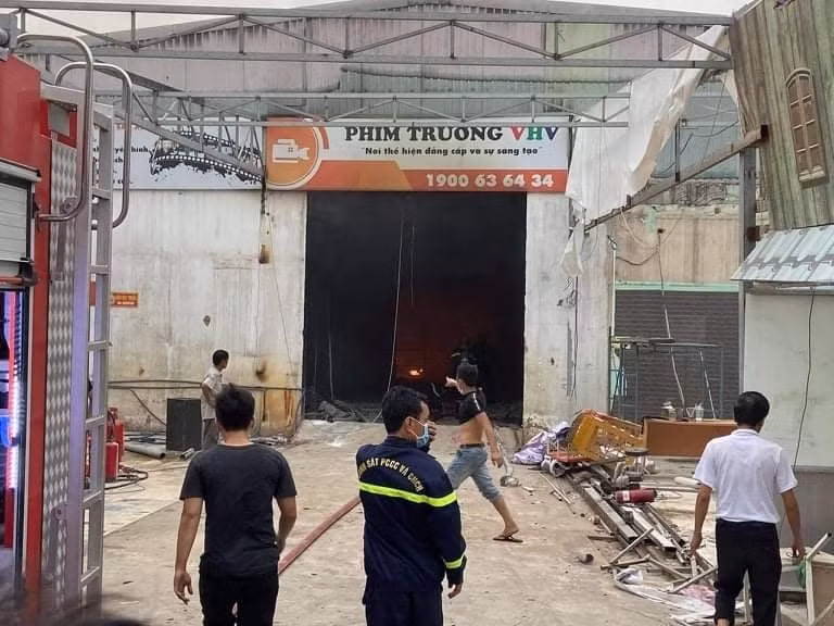 Hiện trường vụ cháy phim trường. Ảnh: laodong.vn