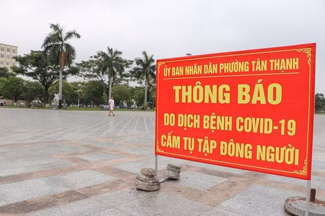 Lãnh ddapoj UBND tỉnh Quảng Nam yêu cầu TP. Hội An không để dân tụ tập quá 30 người kể từ 0h ngày 5/5 cho đến khi có thông báo mới. Ảnh: TL