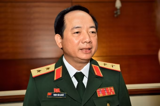 Trung tướng Trịnh Văn Quyết vừa được bổ nhiệm giữ chức Phó Chủ nhiệm Tổng Cục chính trị Quân đội Nhân dân Việt Nam.