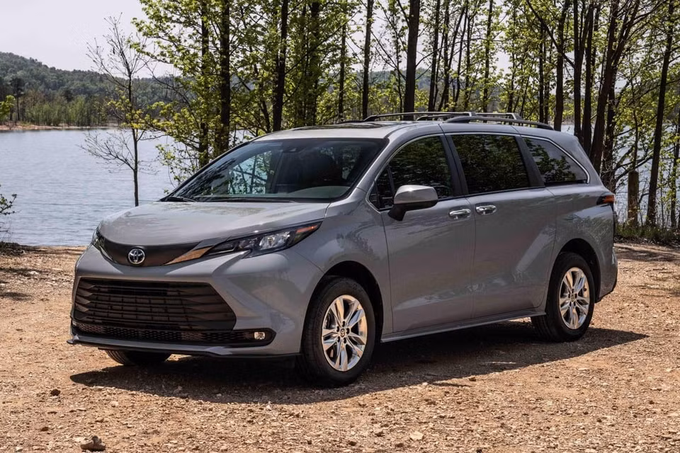 Toyota Sienna Woodland Special Edition. Ảnh: Toyota