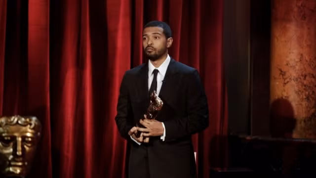 BAFTA nhận định Noel Clarke không xứng đáng với giải thưởng và sẽ không thay đổi cho đến khi có thông báo mới.