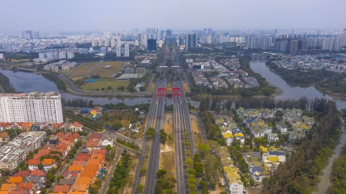 Với sự phát triển của hạ tầng, Khu Nam Sài Gòn luôn thu hút các nhà đầu tư & nhà phát triển bất động sản với các dự án lớn và chất lượng. Ảnh: Quang Định