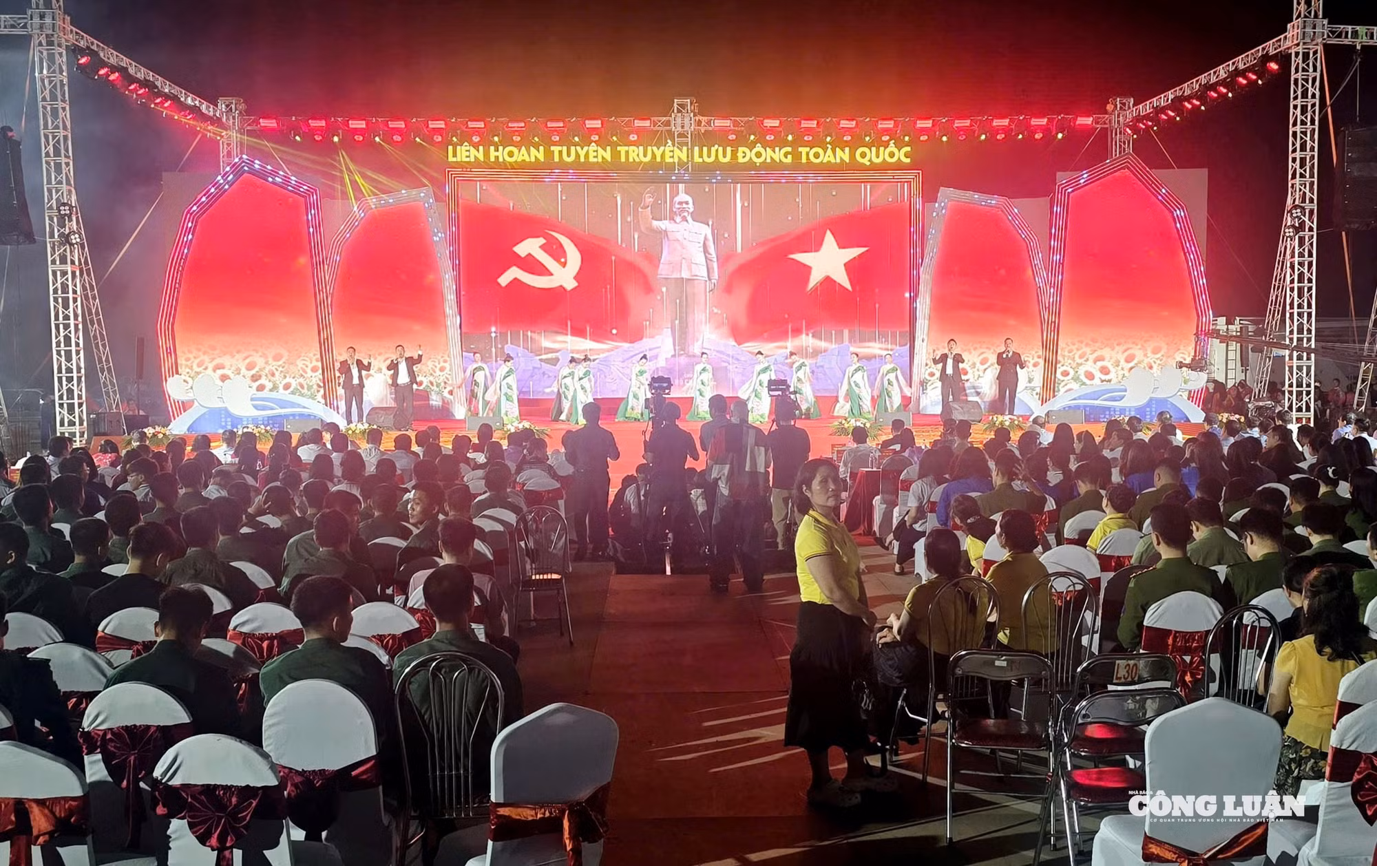 1-lien-hoan-tuyen-truyen-luu-dong-toan-quoc-2026.jpg