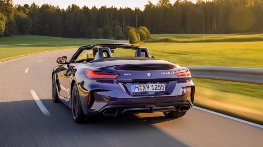 bmw z4 2023 nang cap nhe tang gia ban hinh 4