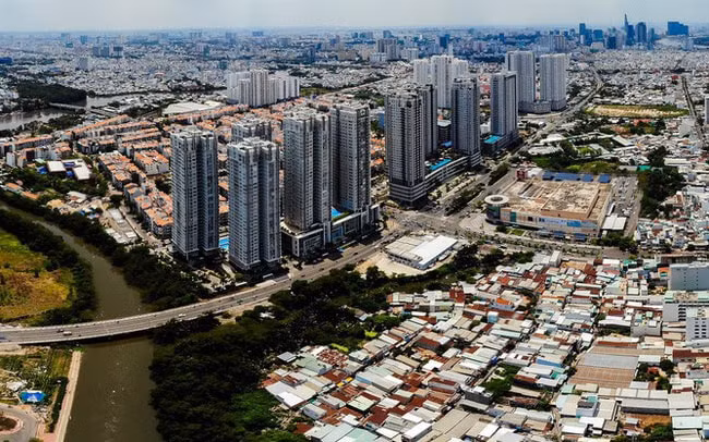 Bộ trưởng Bộ Xây dựng vừa ban hành Chỉ thị 01 về đẩy nhanh tiến độ thực hiện giải ngân vốn đầu tư công.