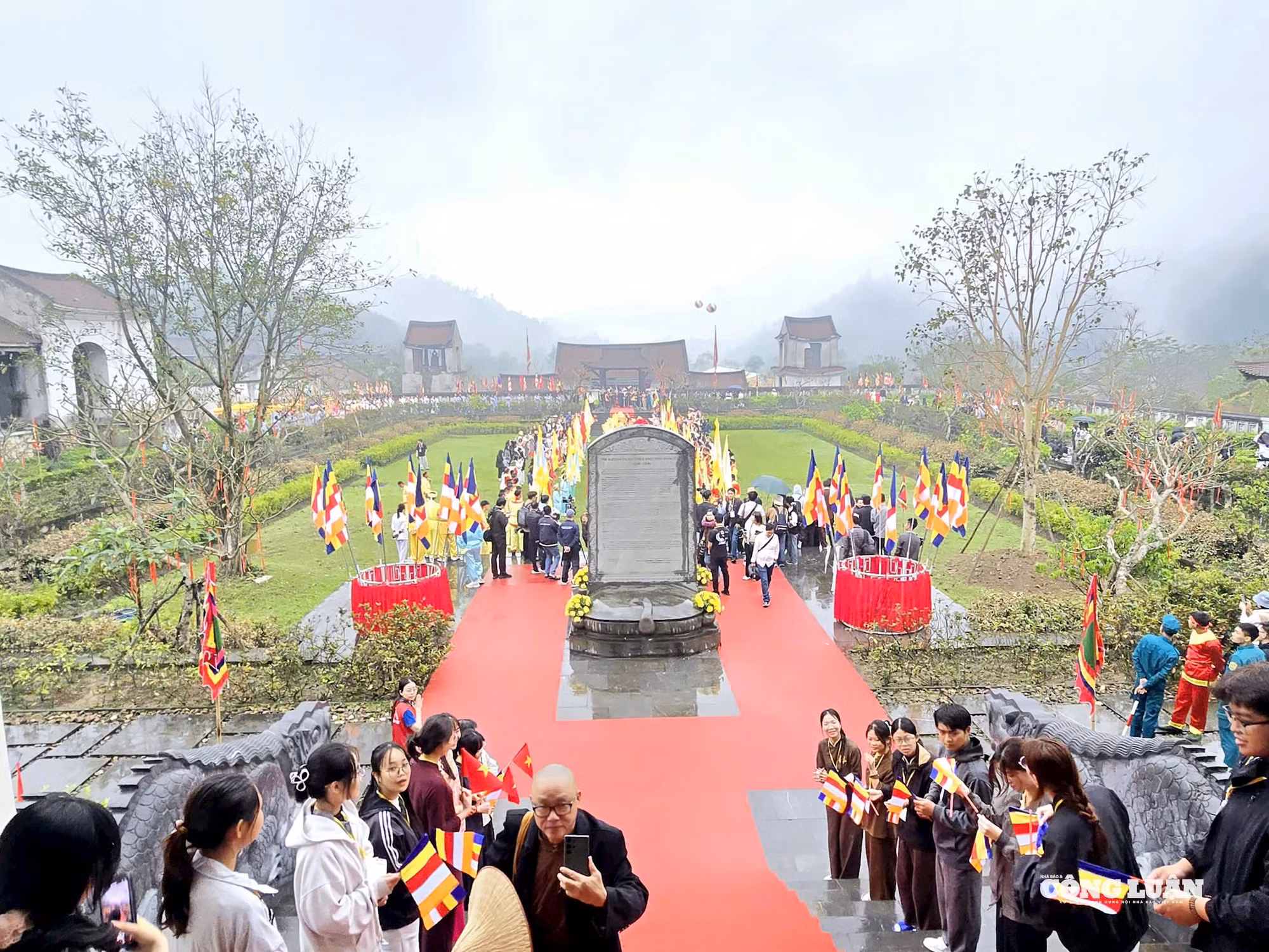 6-khai-hoi-xuan-yen-tu-2026.jpg