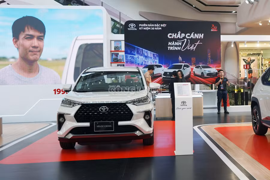 MPV cỡ nhỏ đua kích cầu, người tiêu dùng có cơ hội mua xe 7 chỗ rẻ chưa từng có