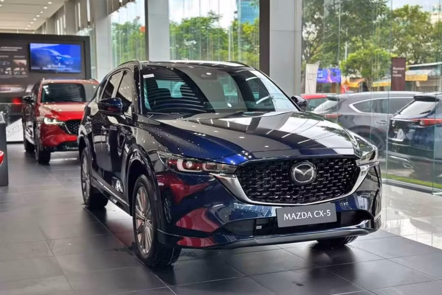 Dọn kho chờ thế hệ mới, Mazda CX-5 giảm giá đến 107 triệu đồng tại đại lý
