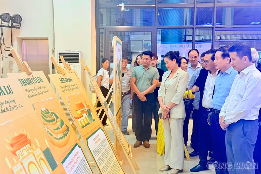 Nhà hát Kịch Hà Nội cho ra mắt sản phẩm công nghiệp văn hóa 'Thời khắc'