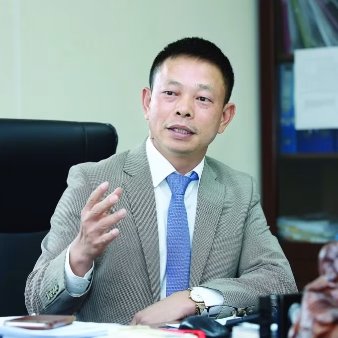 Nhà báo Phùng Công Sưởng