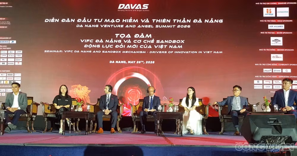 clo_br_davas-3.jpg