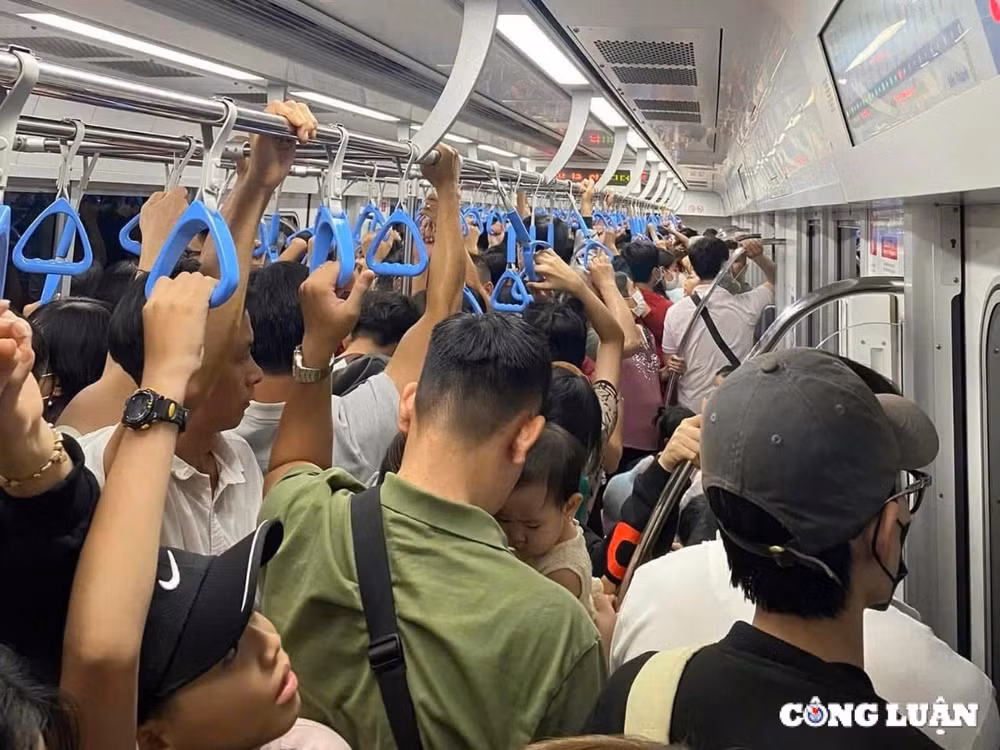 metro tp hcm tang hang chuc chuyen phuc vu nguoi dan dip tet hinh 4