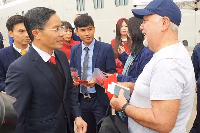 trong 7 ngay tet quang ninh don hon nua trieu luot du khach hinh 1