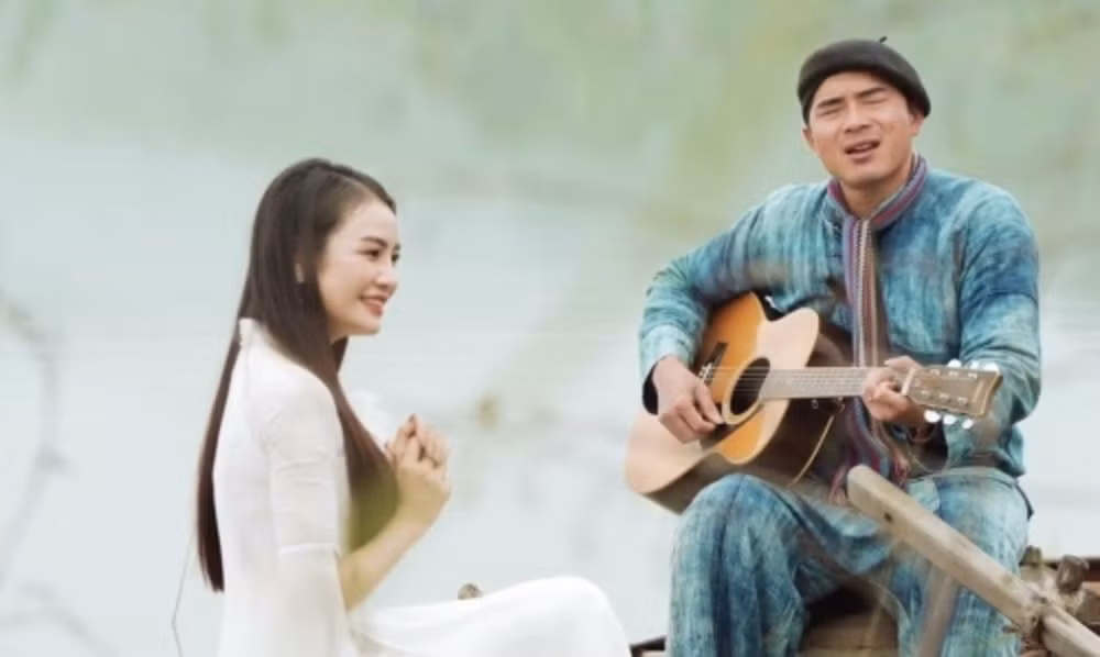 dai su du lich tren cao nguyen da ha giang hinh 1