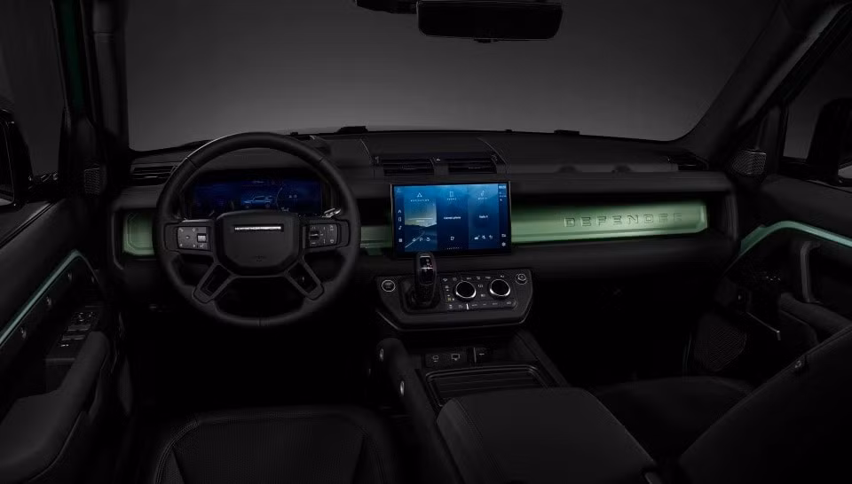 ngam mau xe land rover defender ban dac biet duoc son mau xanh grasmere green hinh 5