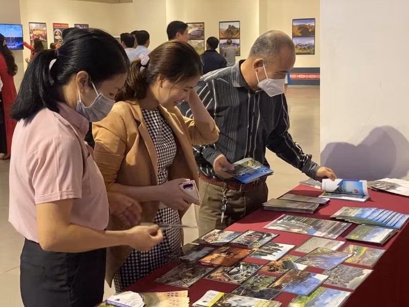 dak lak khai mac trien lam chuyen de ha giang diem hen noi cuc bac hinh 3