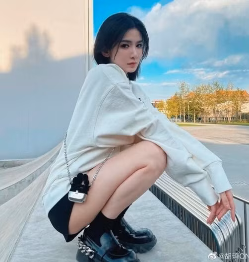 hang loat nghe si bi reo ten trong danh sach scandal mua dam cua ly dich phong hinh 5