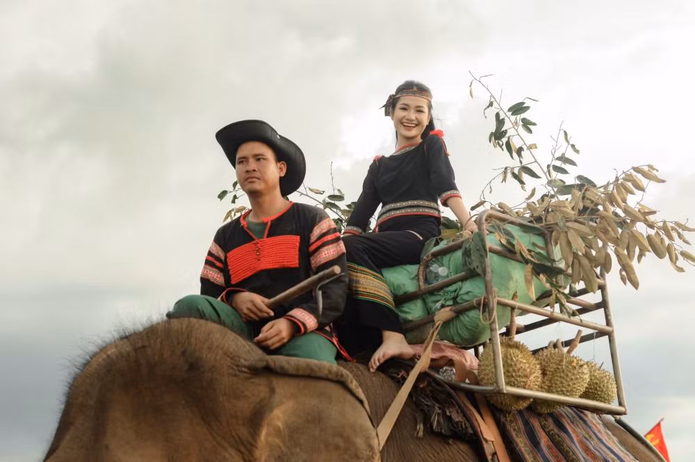 hoa hau nguyen thanh ha va ky uc ngot ngao ve le hoi sau rieng hinh 1